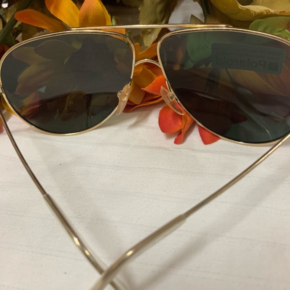 Sunglasses - Picture 3 of 3